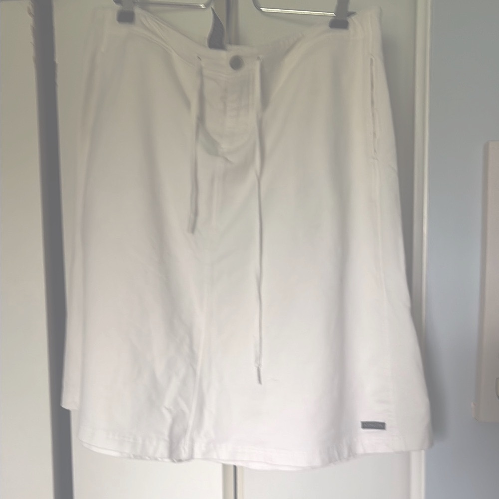 Athleta white skirt